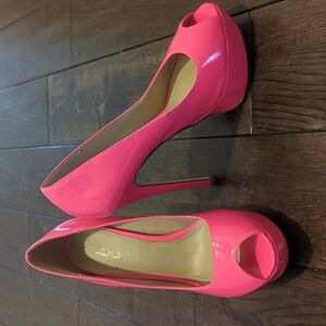Aldo pink size 39 or 9.5 peep toe high heels